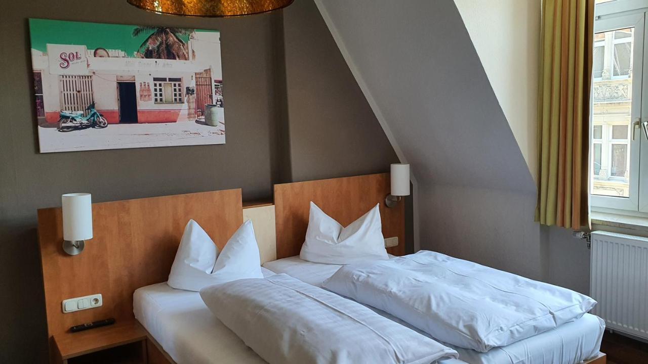 Hotel Friedensbruecke 格赖茨 外观 照片